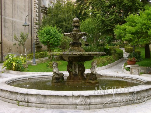 Antique-Pool-Fountain-024-b